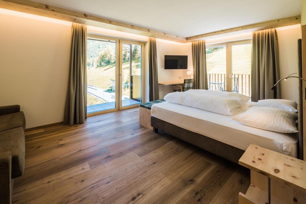 Hotel Gampen Solda Szoba fotó